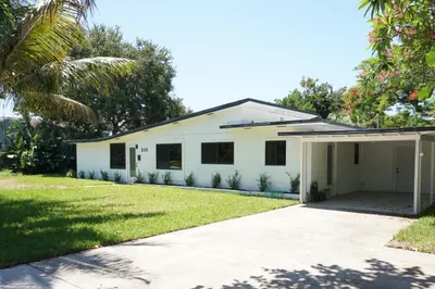 310 SW 1st Avenue 1