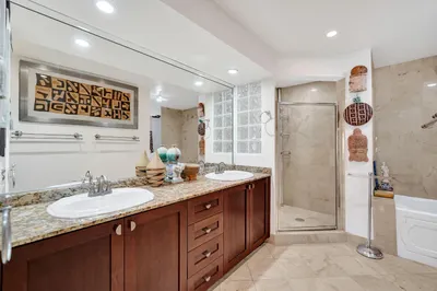 403 Dunwoody Lane #38 1