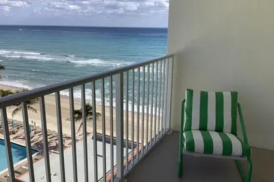 3540 S OCEAN Boulevard #805 1