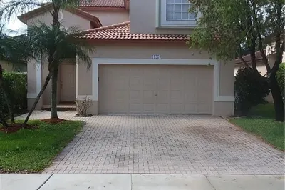 19250 NW 12th Manor 1