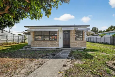 2440 NW 152nd Ter 1