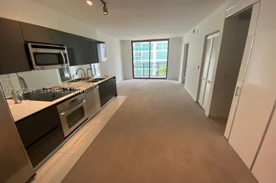 31 SE 6 street #706 1