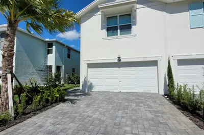 190 Osprey Preserve Boulevard #190 1