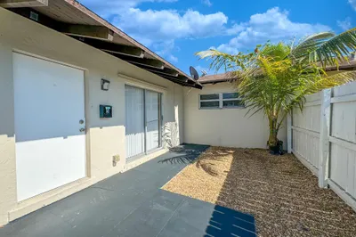 1500 Forest Hill Boulevard ##5