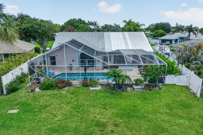 1921 NE Acapulco Drive 1