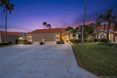 3878 SW Whispering Sound Drive 1