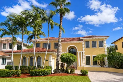 7950 SW 195th Ter 0 1