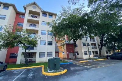 Doral Residential 1