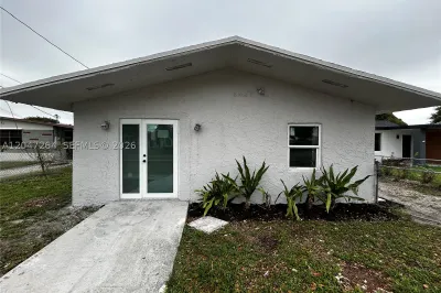 4429 SW 21st St #Front 1