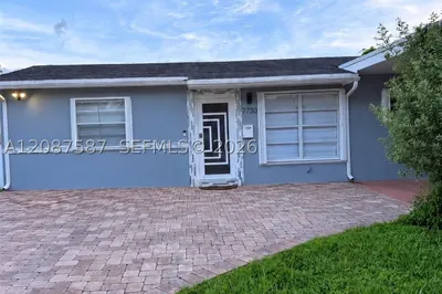 7730 NW 42nd St 1