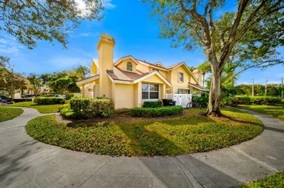 8104 Oakton Court 1