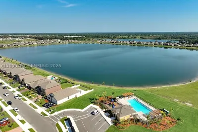 3700 SE Foggy Mist Road 1