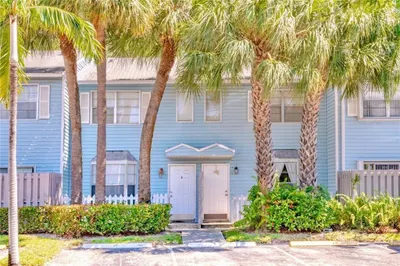 31 SW 3rd Street 1