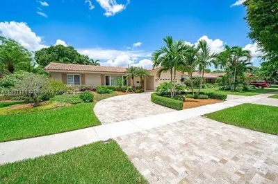 1091 SW 67th Ter 1