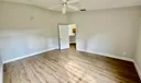 967 E 13th Square Photo