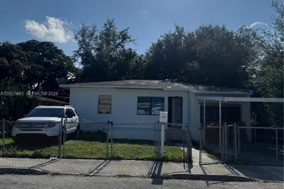 6800 NW 2 Ct 1