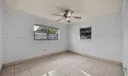 210 E 59th St Photo