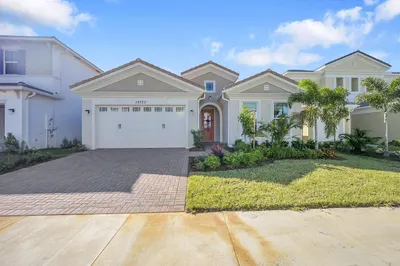 13777 Prickly Cone Cove 1