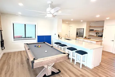 948 Canal Circle 1