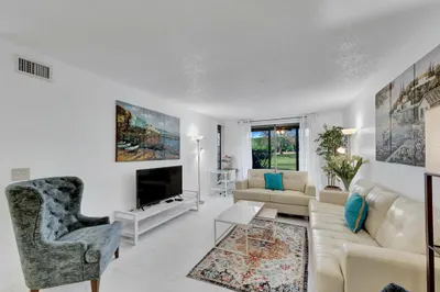 7844 La Mirada Drive 1