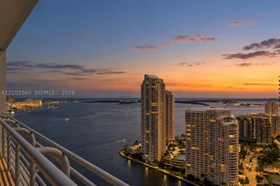325 S Biscayne Blvd #3921 1