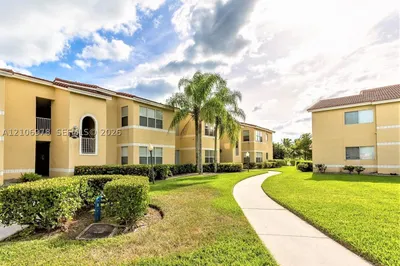 12650 Vista Isles Dr #914 1