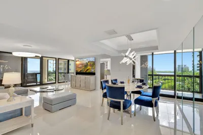 5380 N Ocean Drive #5a 1