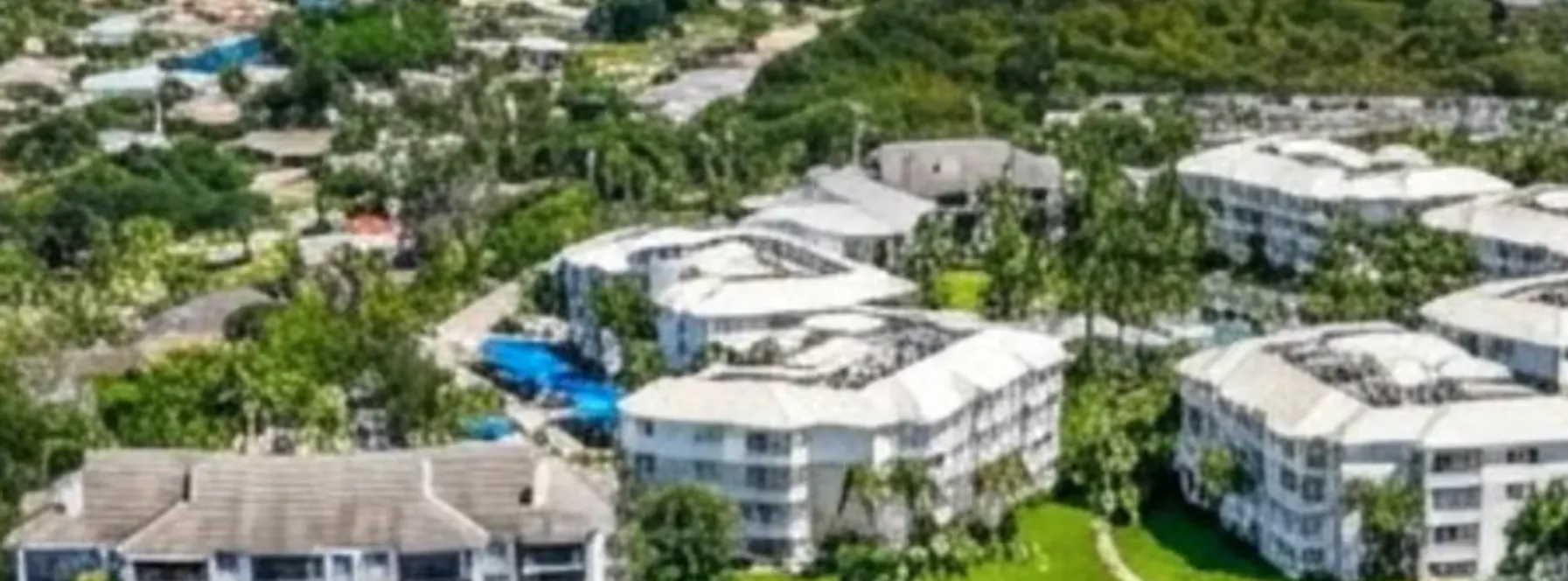 441 Bay Colony Drive N,