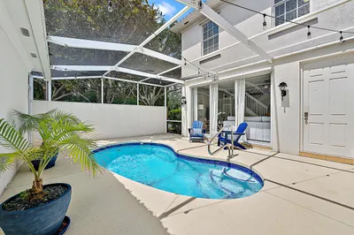 107 Rivinia Drive 1