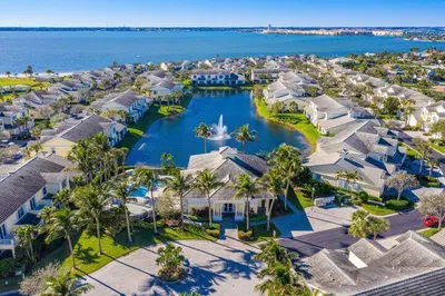 601 Mariner Bay Boulevard 1