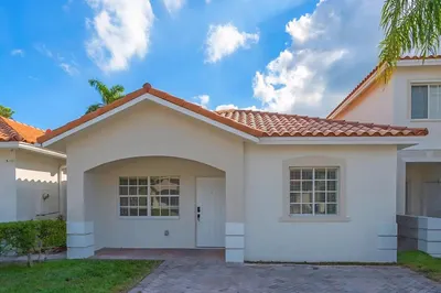 10906 SW 181st Terrace #10906 1