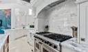 314 W Riverside Drive Photo
