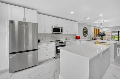 8967 Belle Aire Drive 1