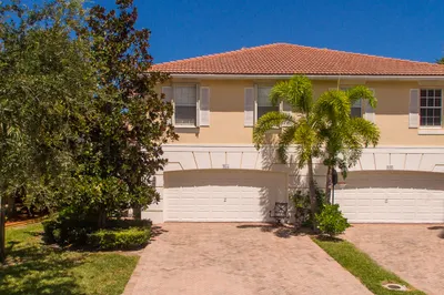 9114 Villa Palma Lane 1