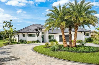 5101 SE Burning Tree Circle 1