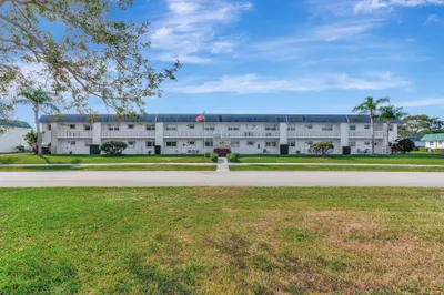 3154 Meridian Way S #2 1