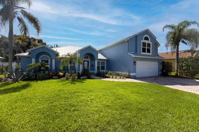 2902 Serenity Circle S 1