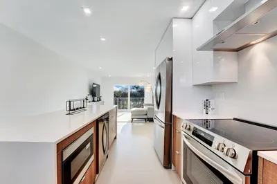 311 E Ocean Avenue #308 1