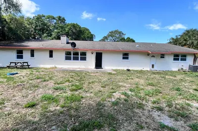 2502 Lazy Hammock Lane 1