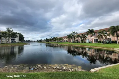 7841 Catalina Cir #7841 1
