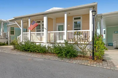 175 NE Portside Drive 1