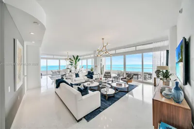 3315 Collins Avenue #10A 1