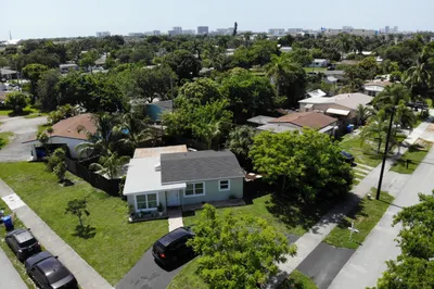 2480 NE 13th Terrace 1