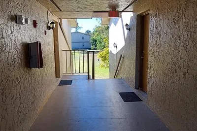 1838 Abbey Rd #208 1