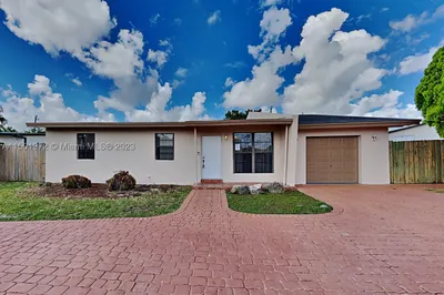 5488 SW 90th Ct 1