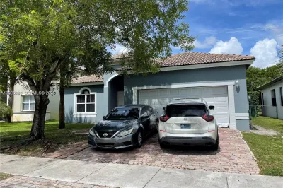 1352 SE 16th Ave 1