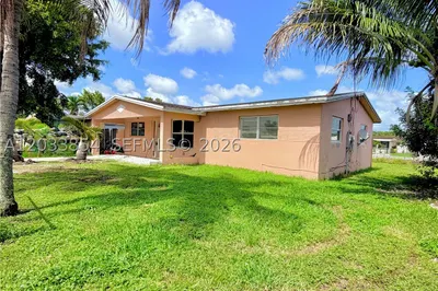 4540 SW 43rd Ave #4540 1
