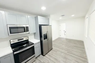 1135 NW 127th Street 1