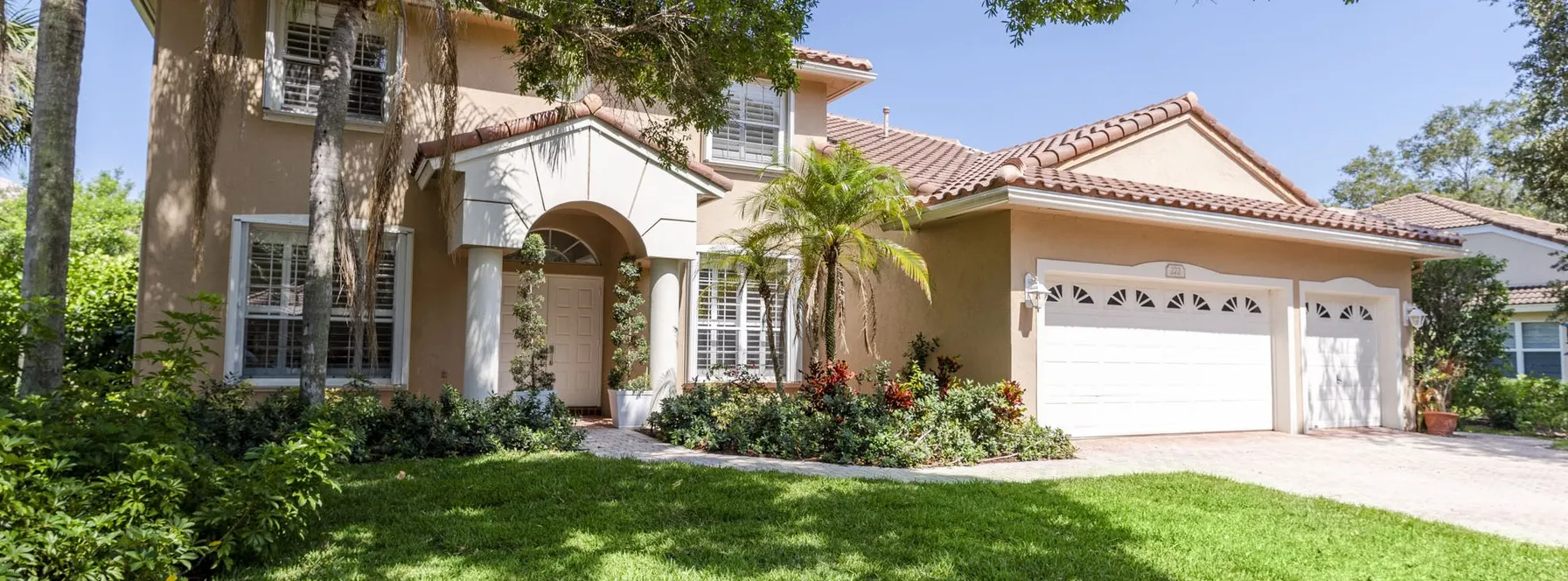 Just Listed | 272 Crane Point N