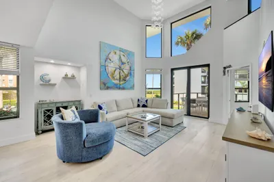 4100 N Highway A1A #211 1